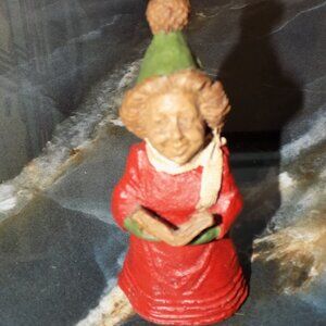 Tom Clark Gnome Christmas Caroler Series Figure # 28 & Signed
